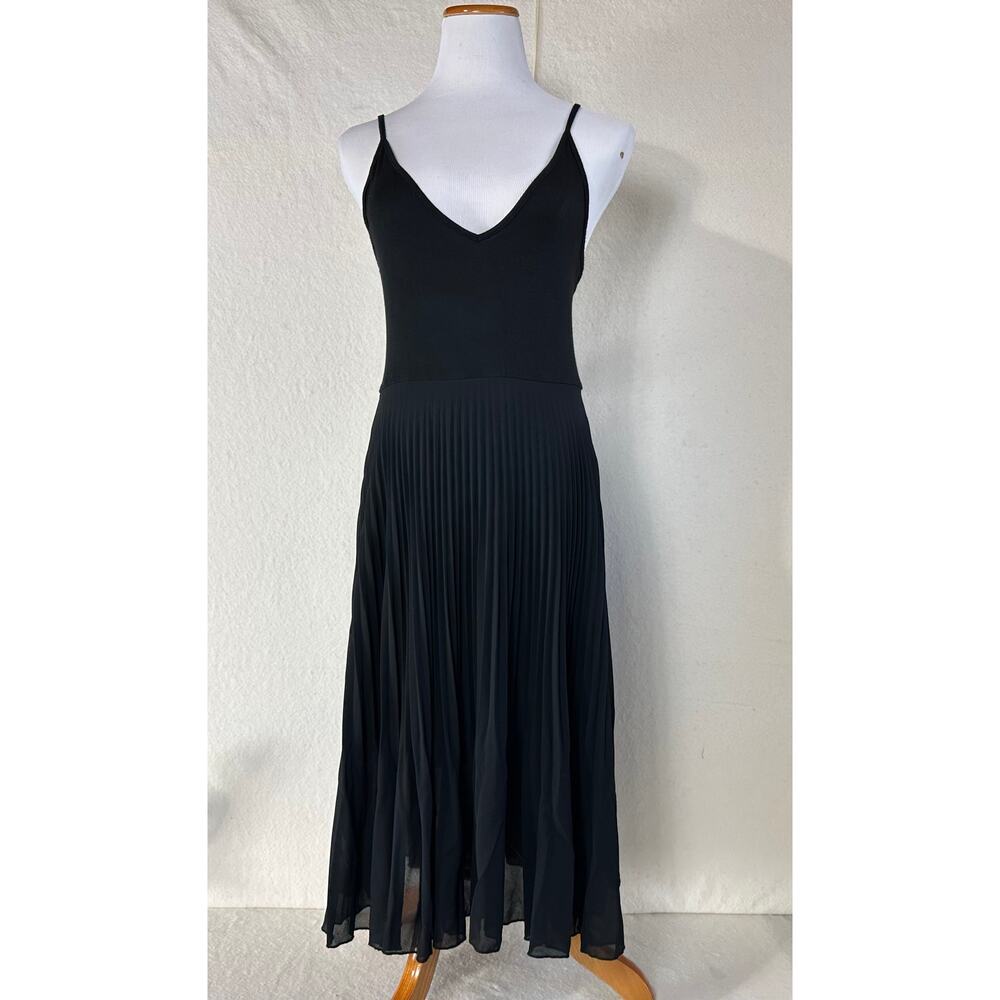See You Monday Size L Pleated Skirt Deep V Dress Euro Summer Bohochic Mystical
